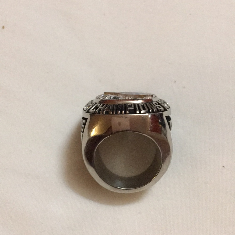 State champions ring
